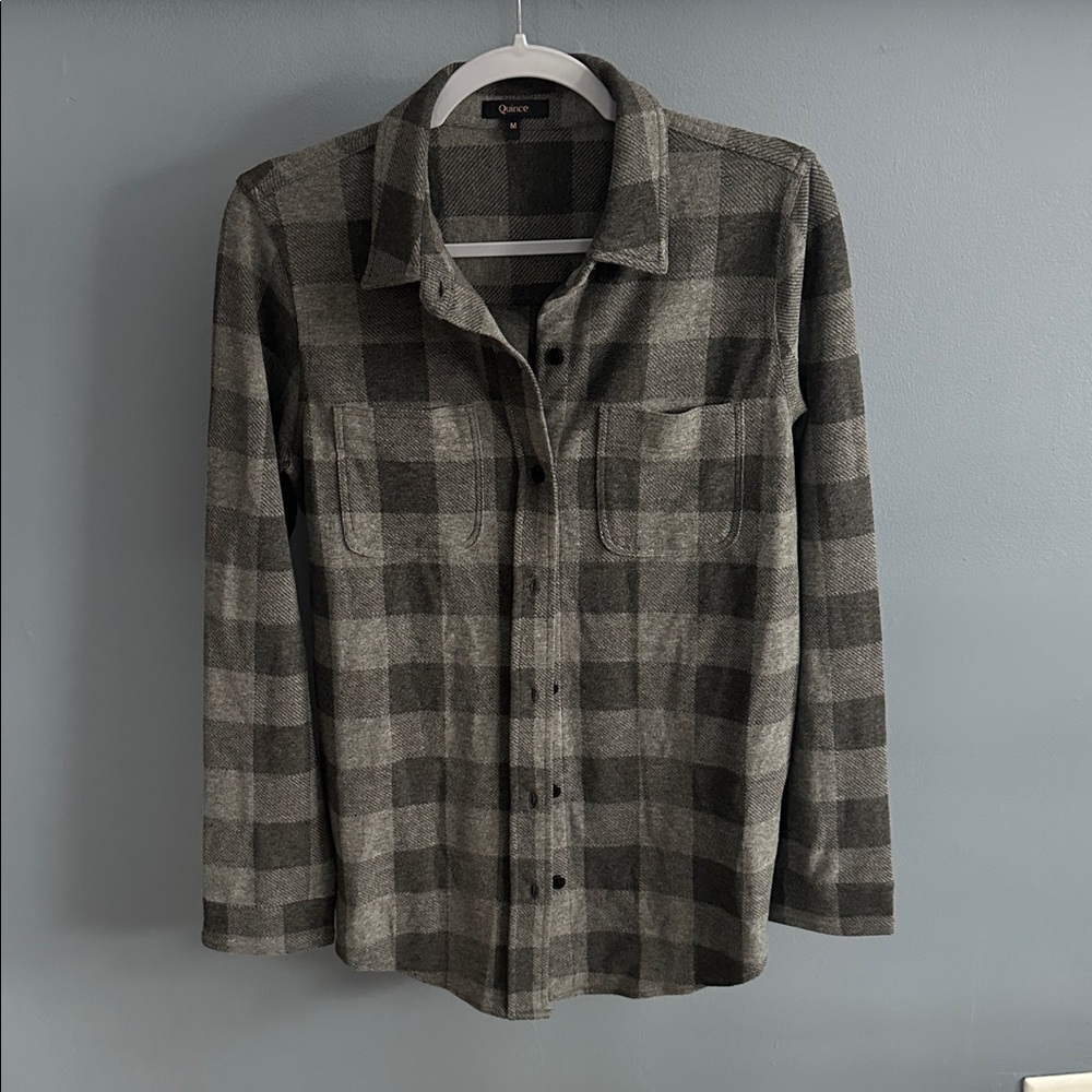Quince Stretch Sweater Fleece Shirt Flannel Checkered Plaid Fall Gray - Picture 3 of 7